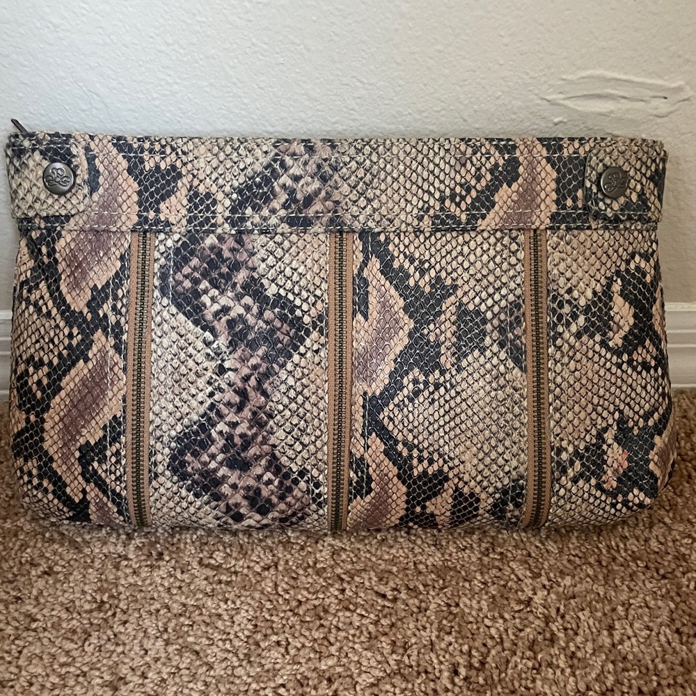 NWOT J. Renee Textured Animal Print Purse